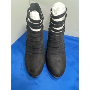 Journee Collection Selena Ankle boot NWOB